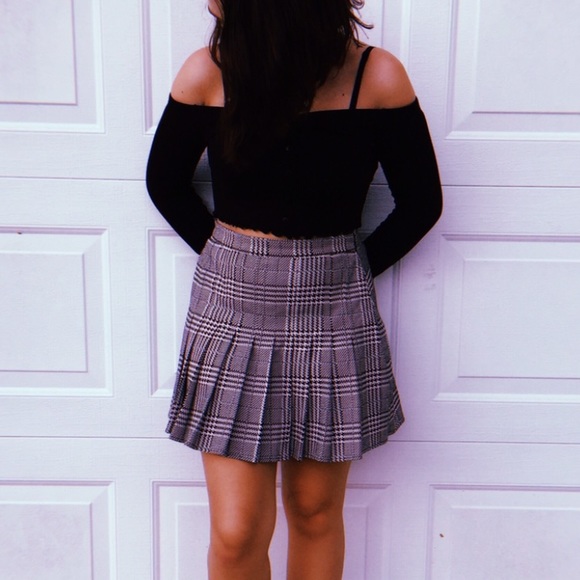 Meet your Posher, Jax - Picture 2 of 4